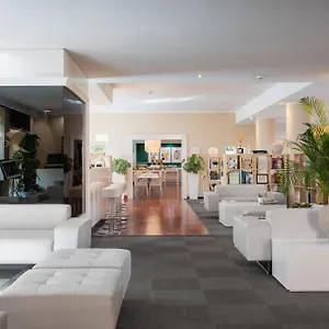 Отель Garden Area Eur