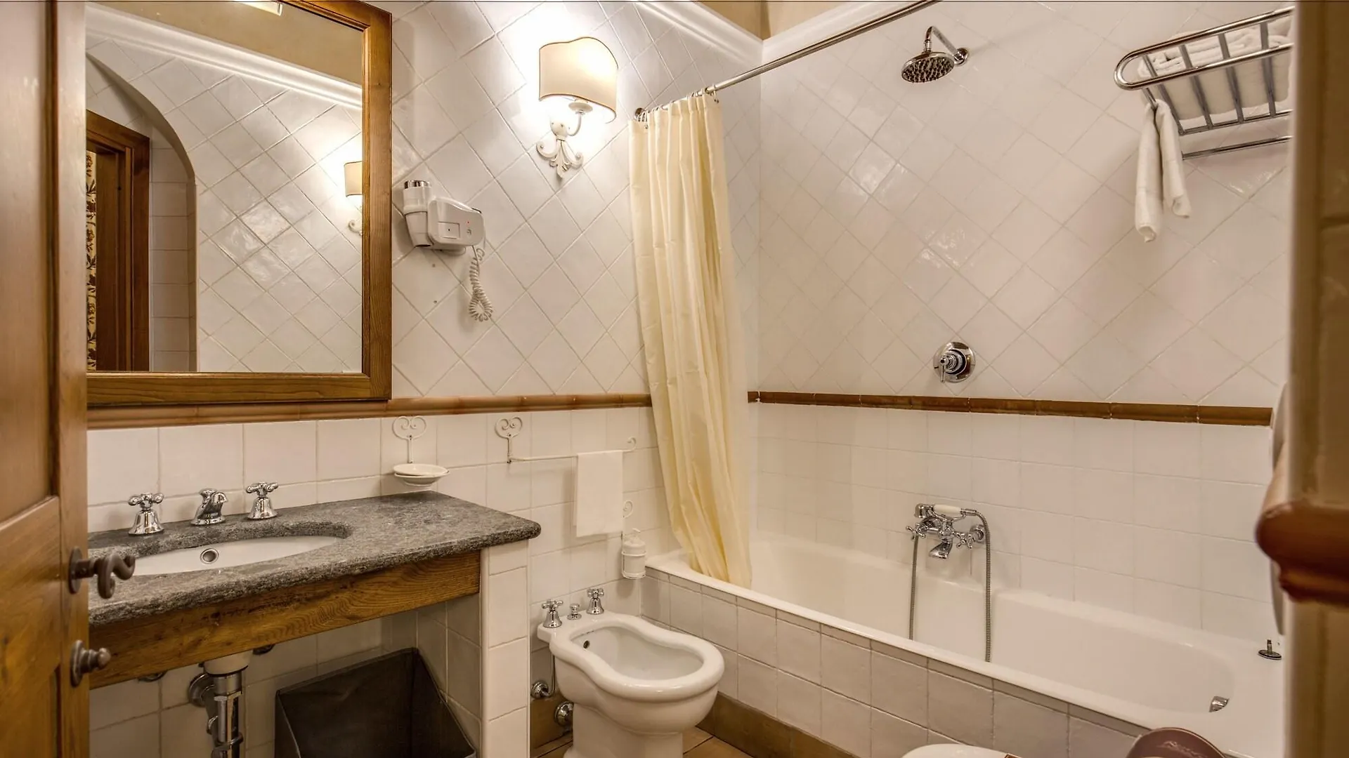 ***  Отель Residenza San Calisto Рим Италия